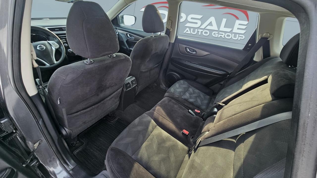 2014 Nissan Rogue S AWD Photo