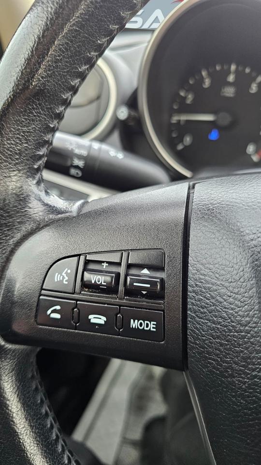 2011 Mazda MAZDA3 GS Photo