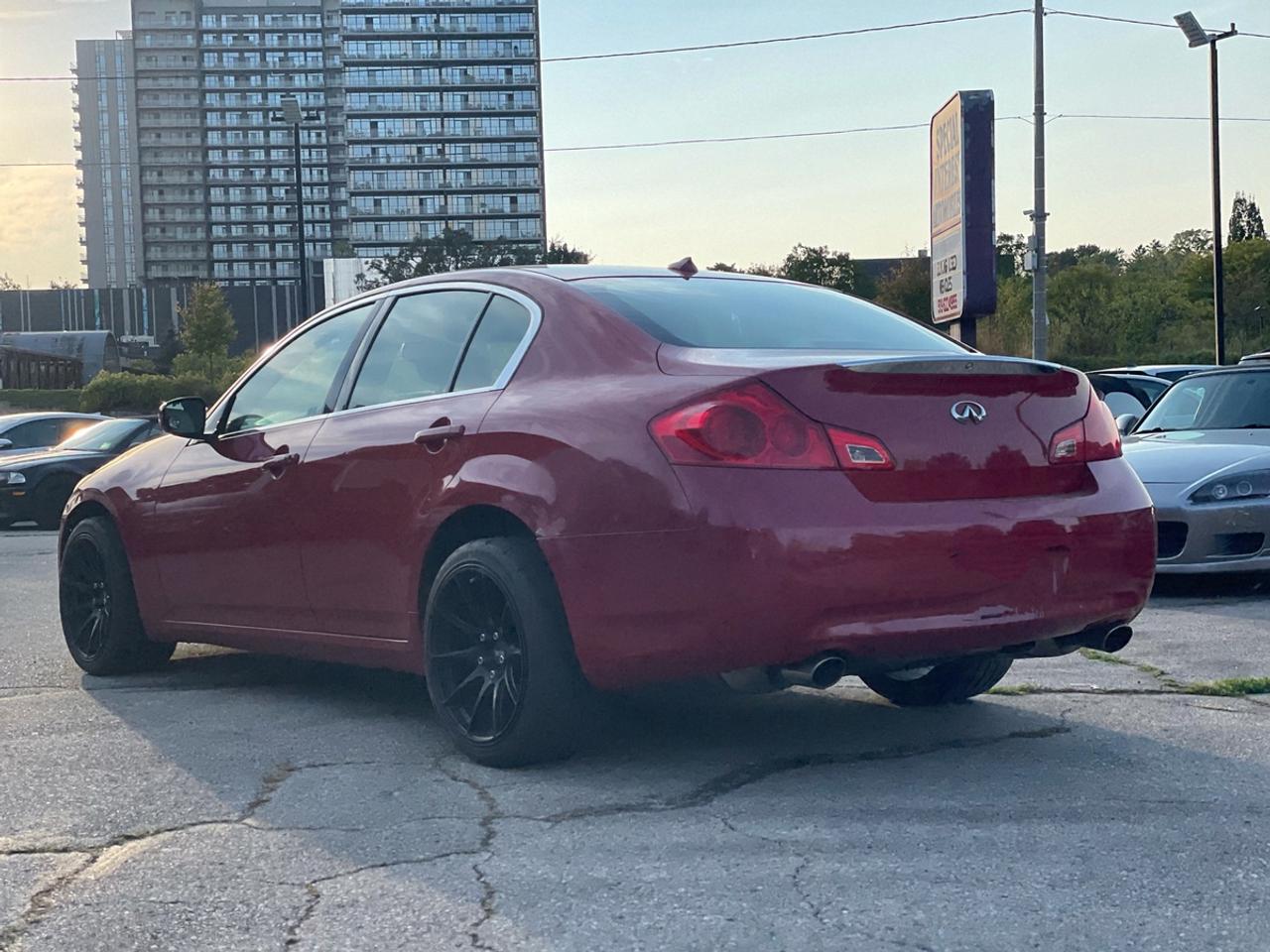 2009 Infiniti G Sedan G37x Photo2
