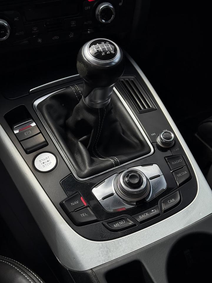 2013 Audi S4  Photo