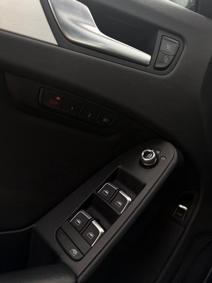 2013 Audi S4  Photo