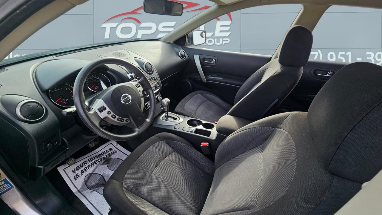 2012 Nissan Rogue S Photo