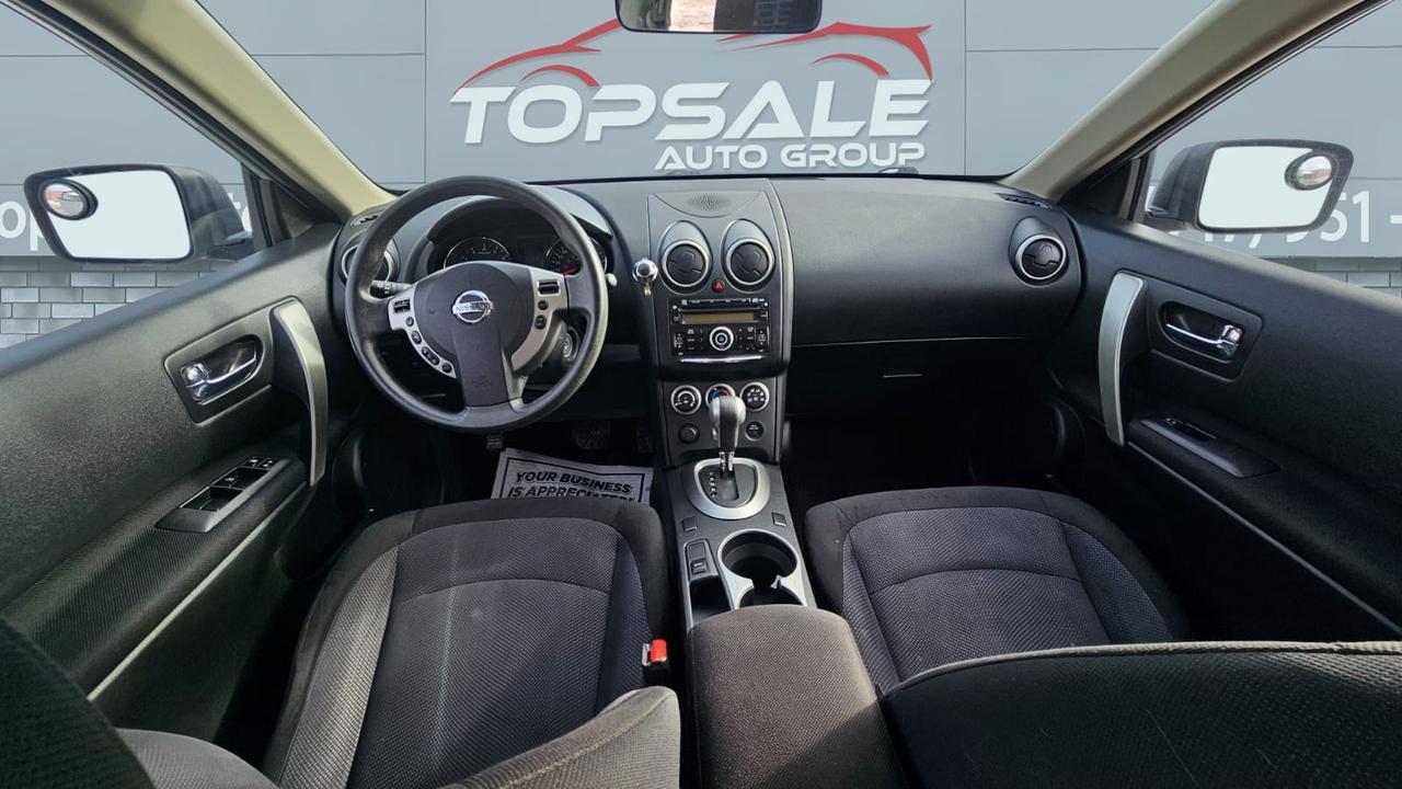 2012 Nissan Rogue S Photo