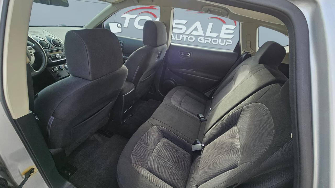 2012 Nissan Rogue S Photo