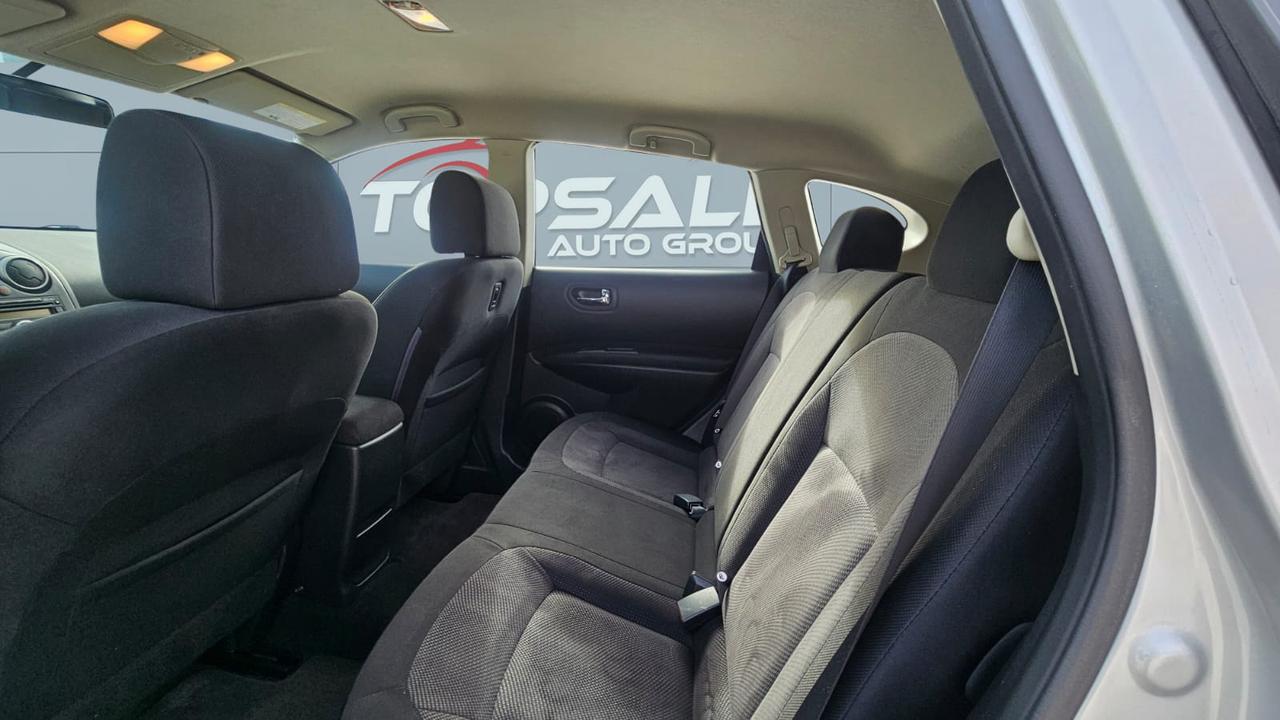 2012 Nissan Rogue S Photo