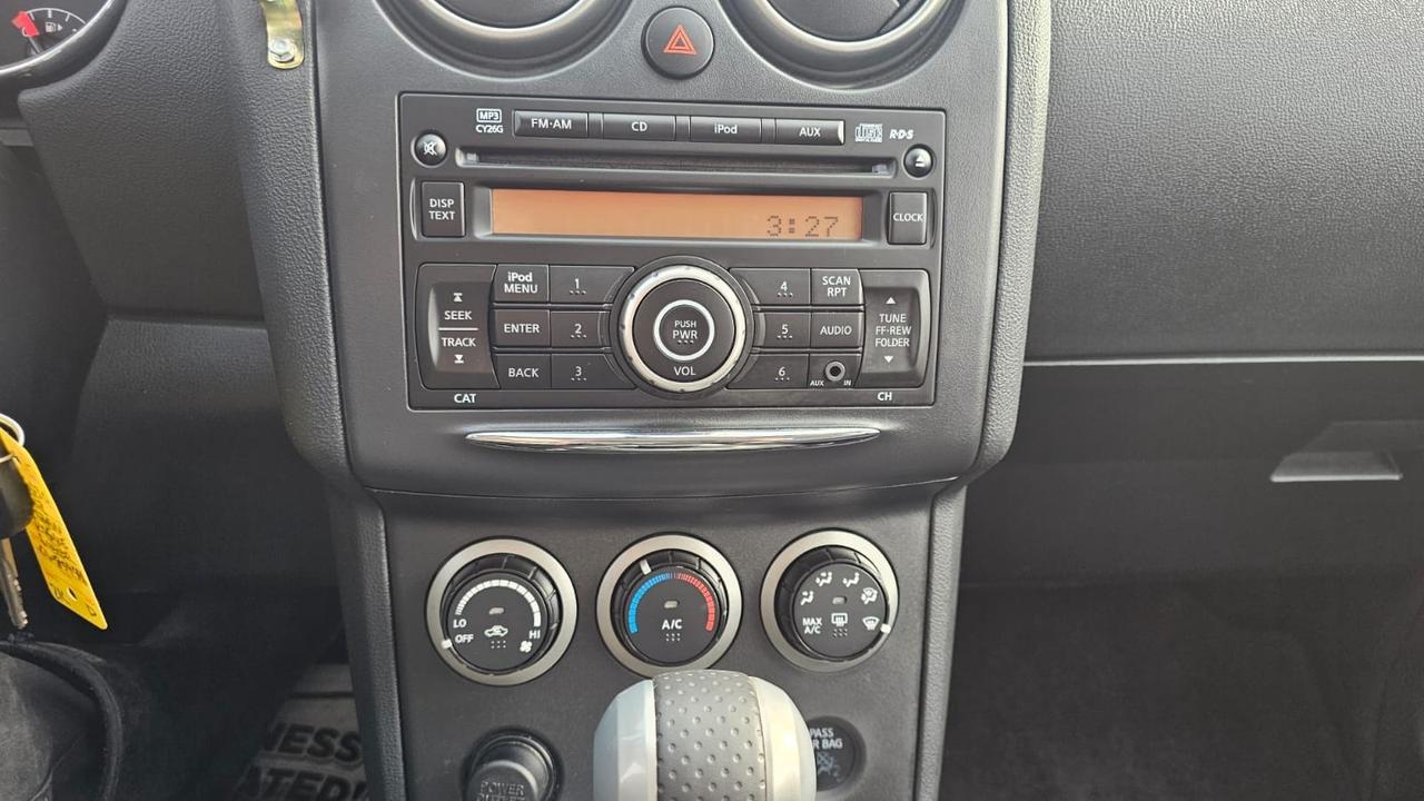 2012 Nissan Rogue S Photo