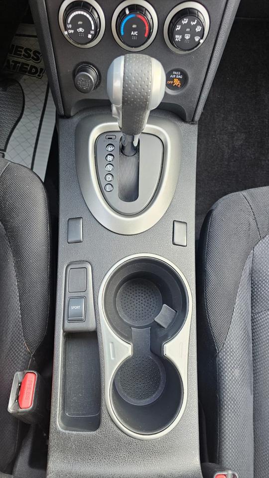 2012 Nissan Rogue S Photo