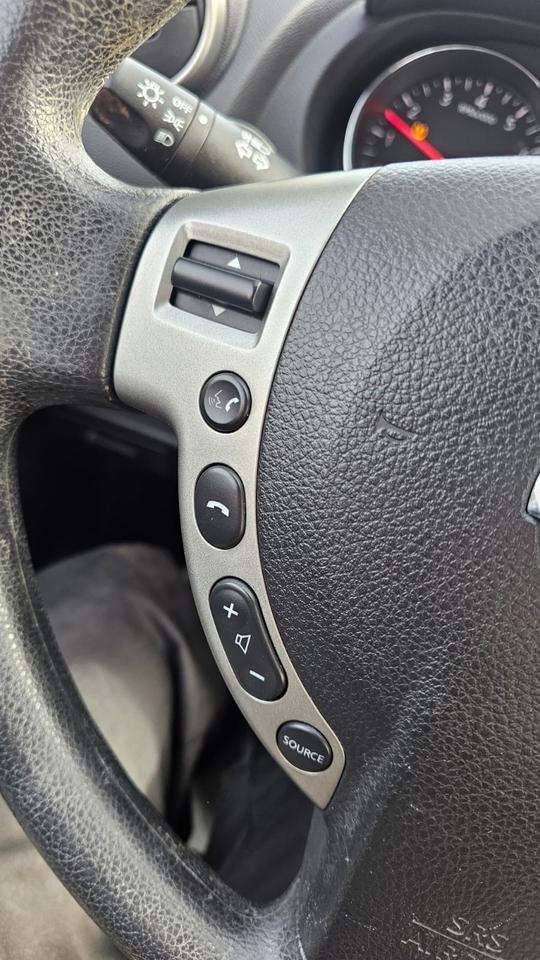 2012 Nissan Rogue S Photo