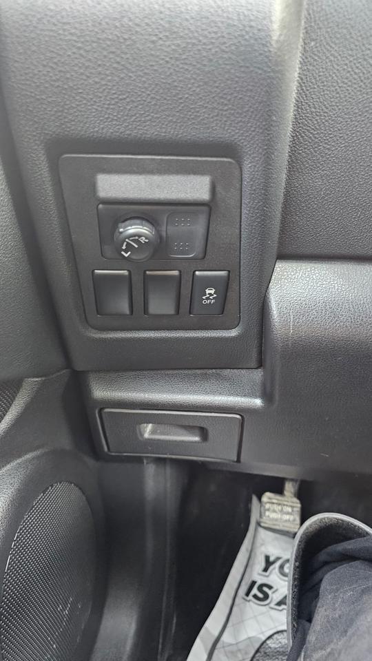 2012 Nissan Rogue S Photo