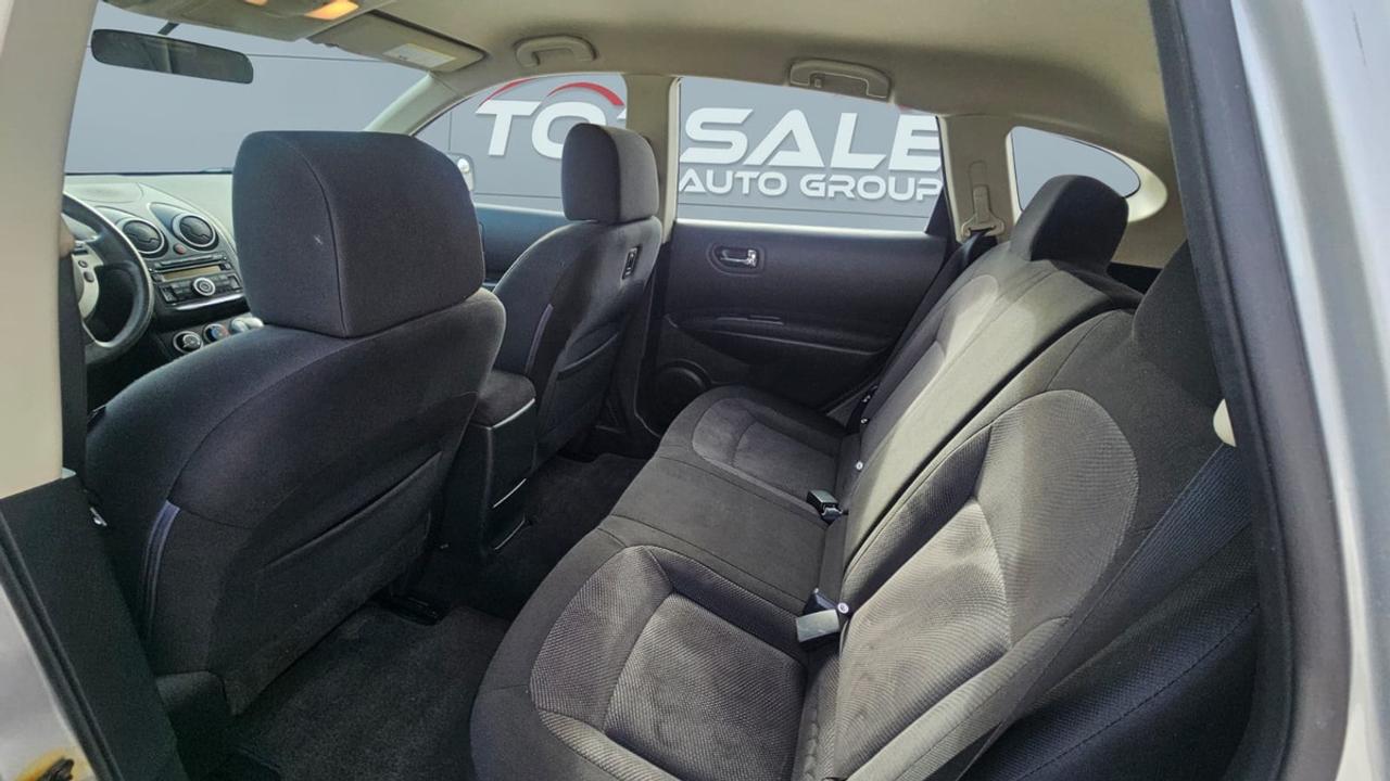 2012 Nissan Rogue S Photo