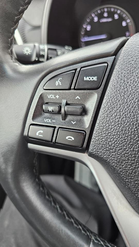 2019 Hyundai Tucson LIMITED AWD Photo