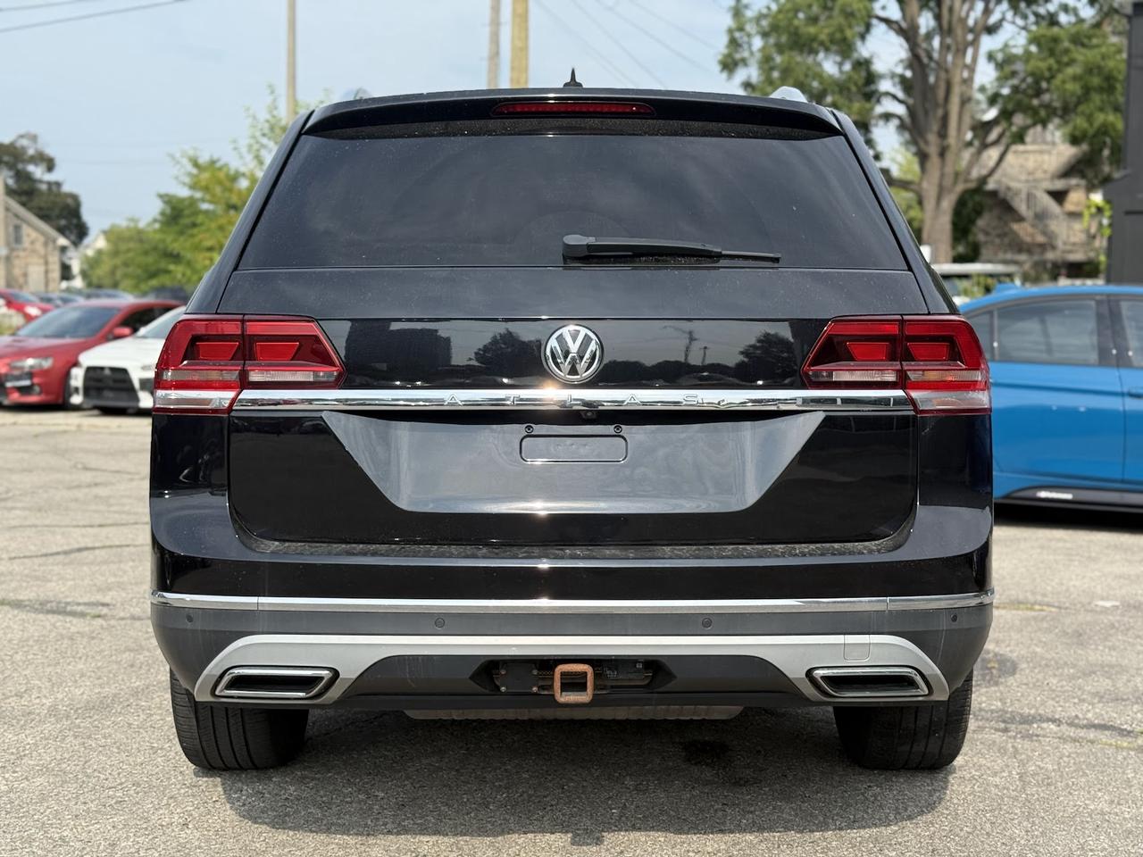 2018 Volkswagen Atlas SEL Photo4