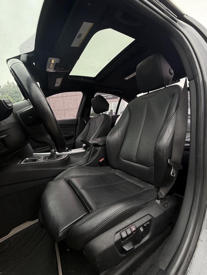 2013 BMW 3-Series 335i xDrive Photo