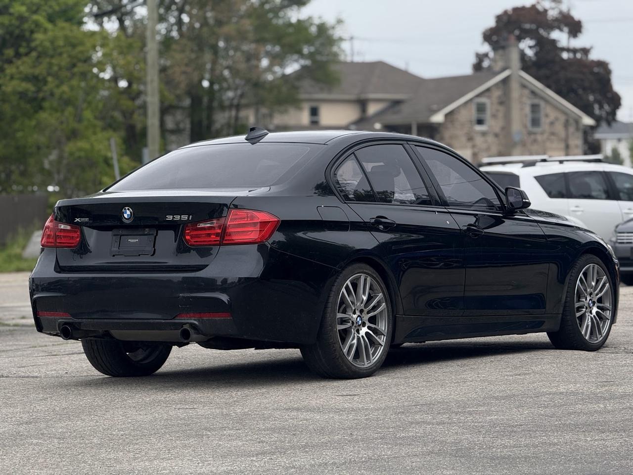 2013 BMW 3-Series 335i xDrive Photo