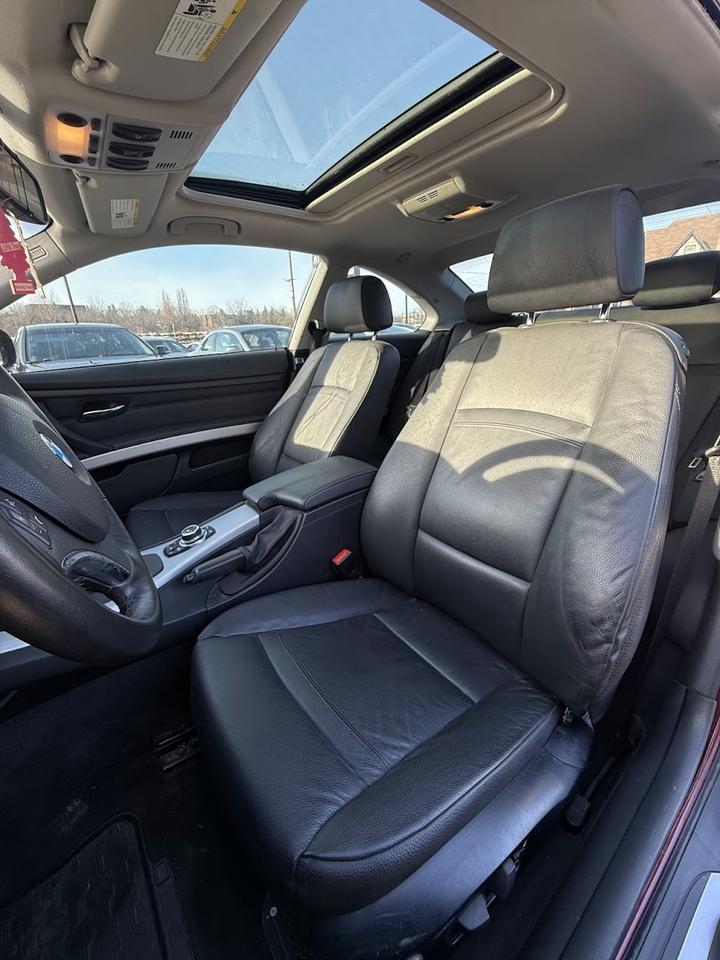 2011 BMW 3-Series 335i xDrive Photo