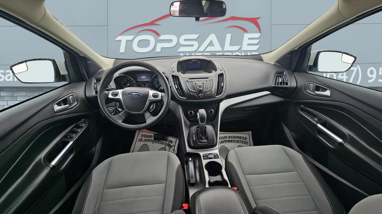 2014 Ford Escape SE Photo