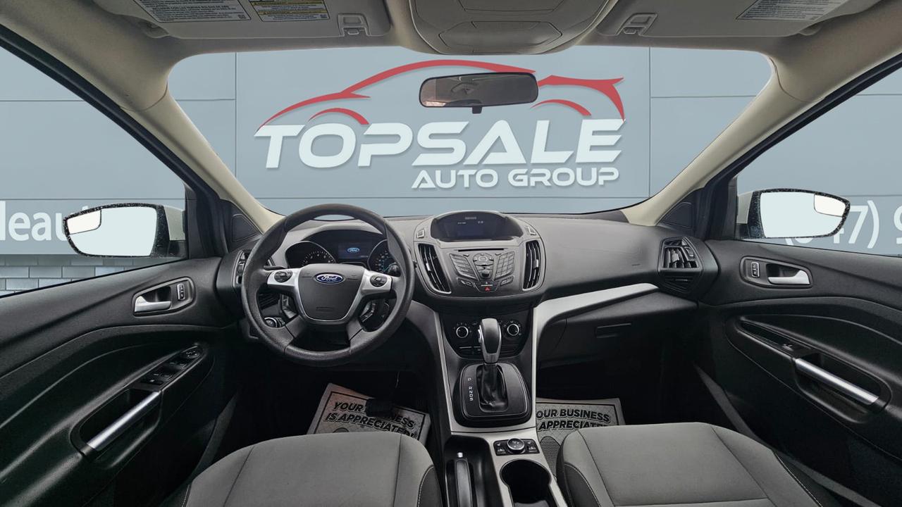 2014 Ford Escape SE Photo