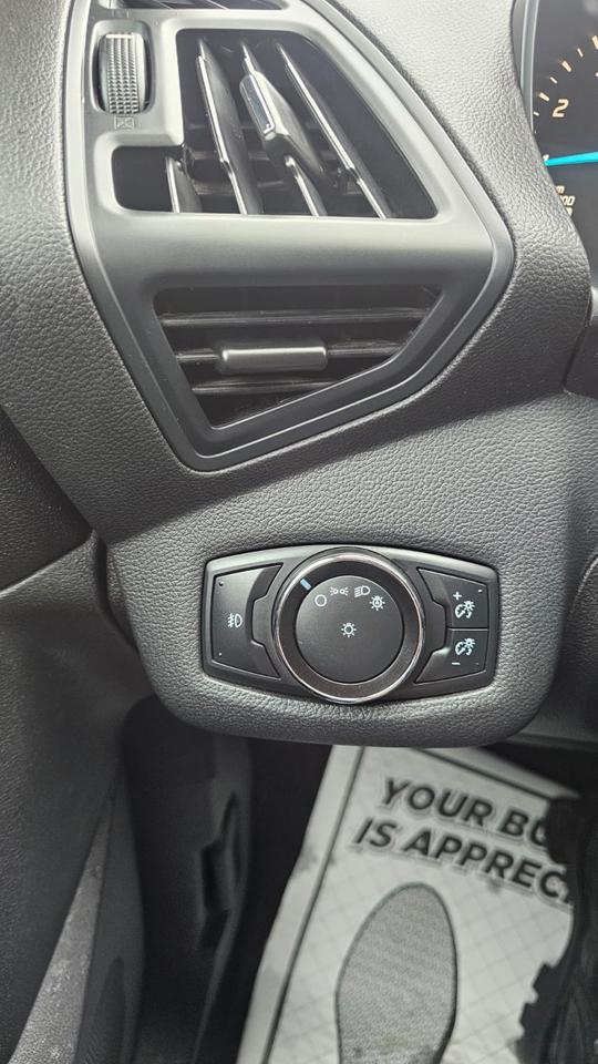 2014 Ford Escape SE Photo