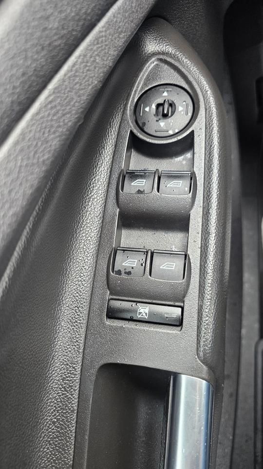 2014 Ford Escape SE Photo