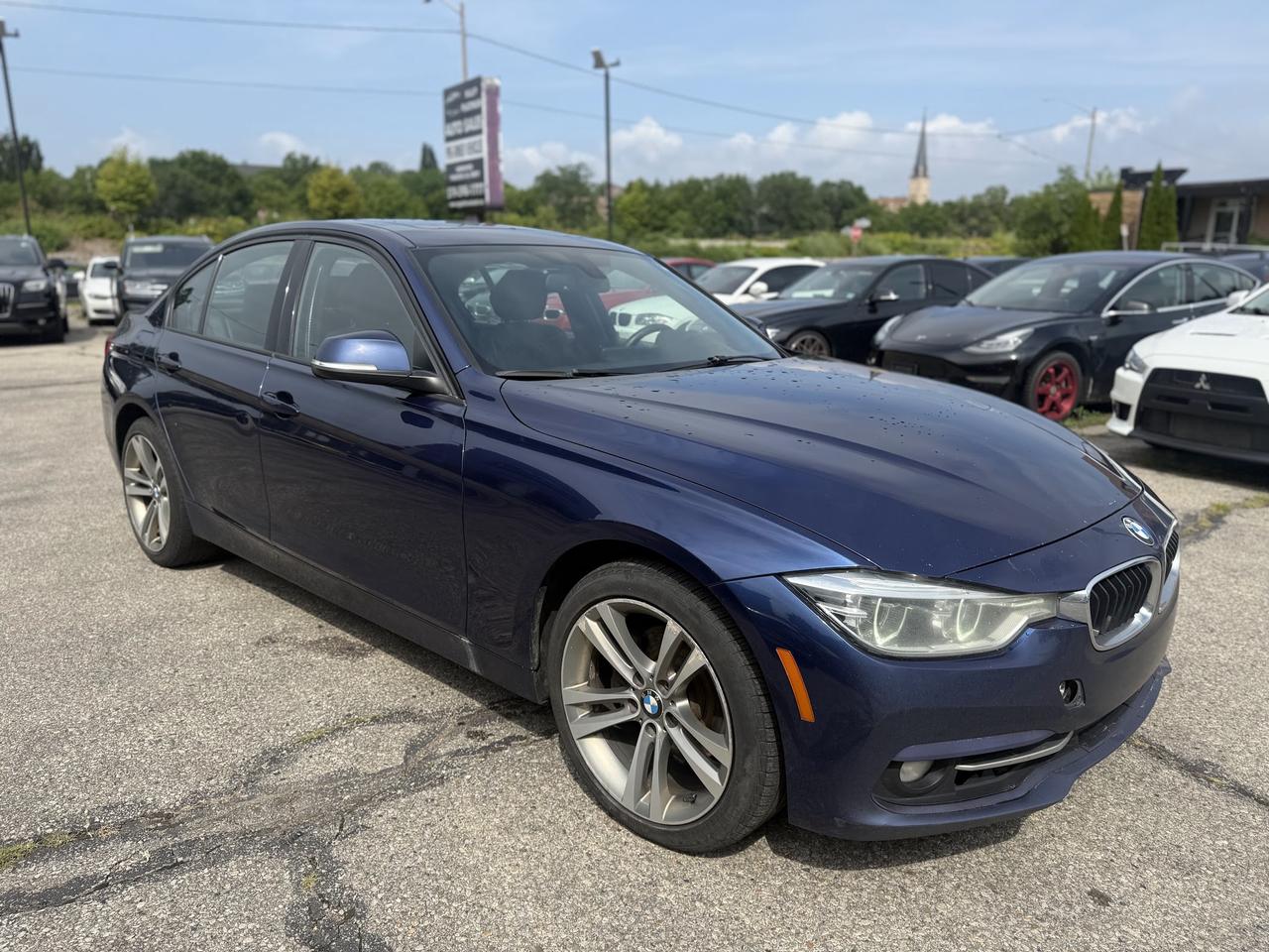 2018 BMW 3-Series 330i xDrive Photo
