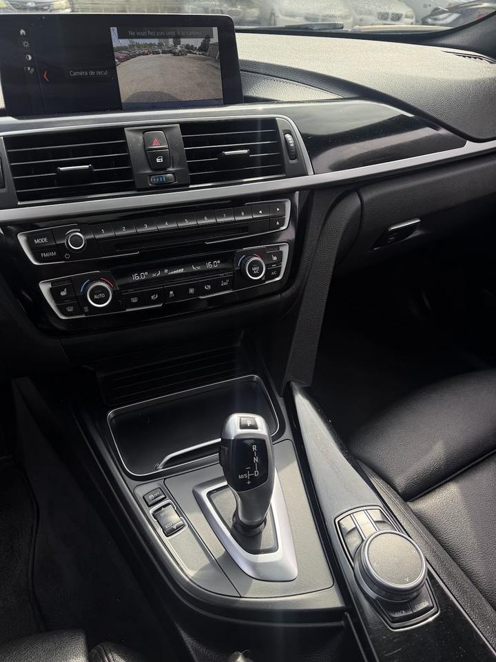 2018 BMW 3-Series 330i xDrive Photo