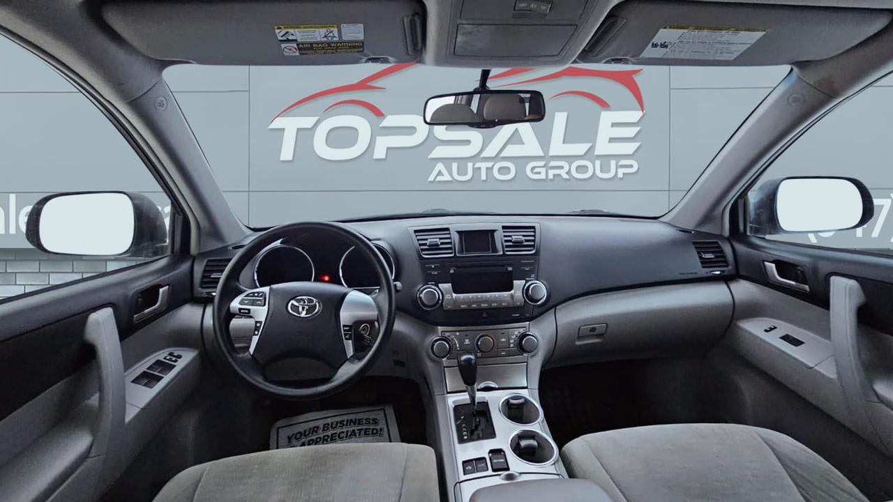 2013 Toyota Highlander Hybrid AWD Photo