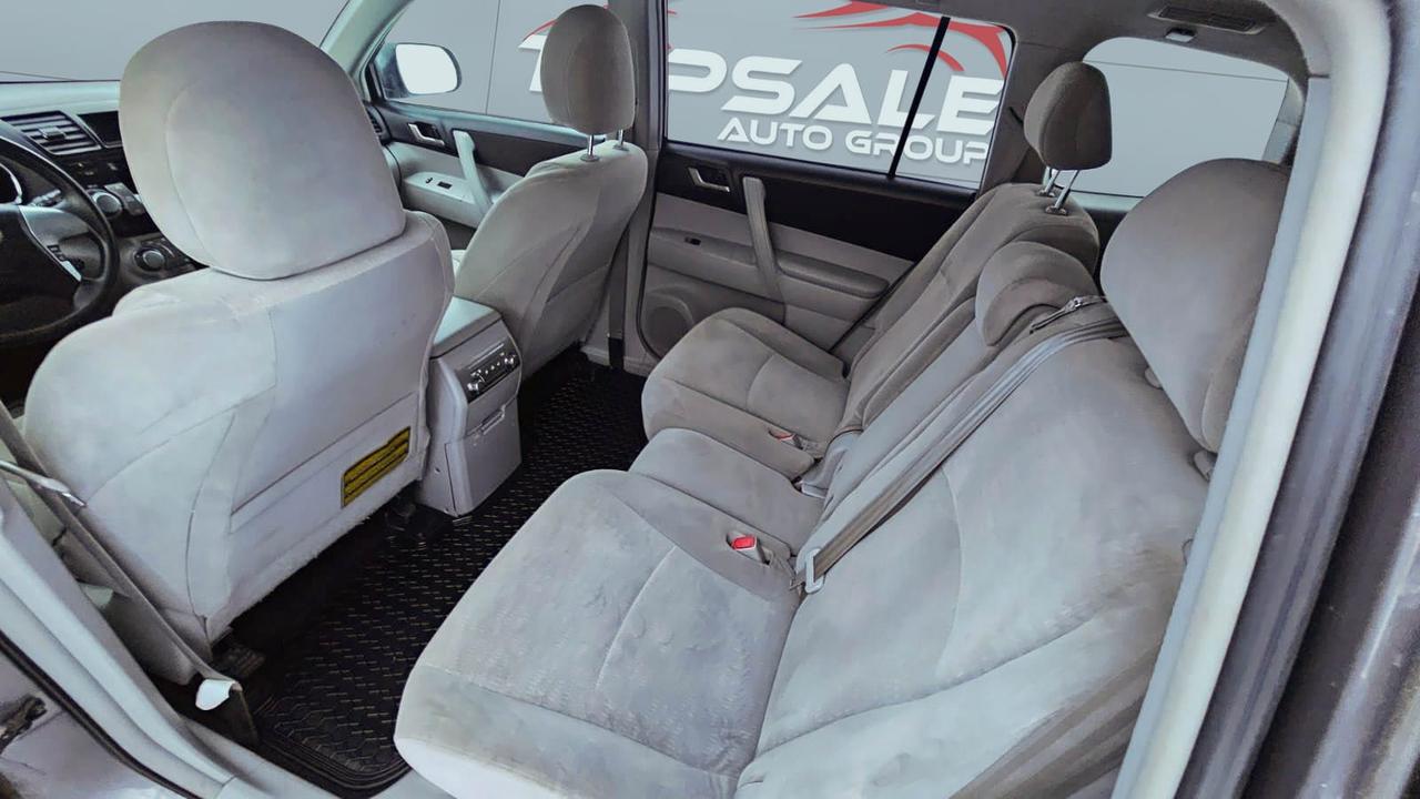 2013 Toyota Highlander Hybrid AWD Photo