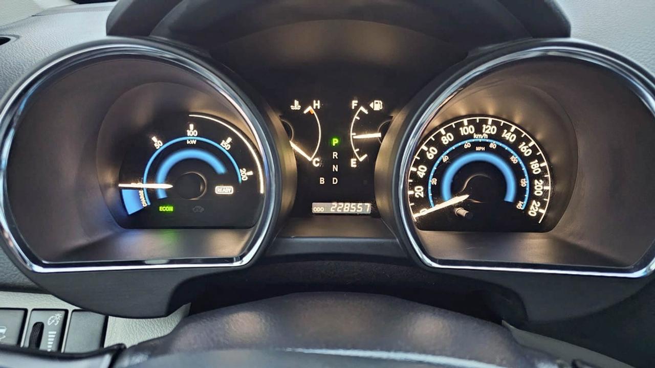 2013 Toyota Highlander Hybrid AWD Photo3