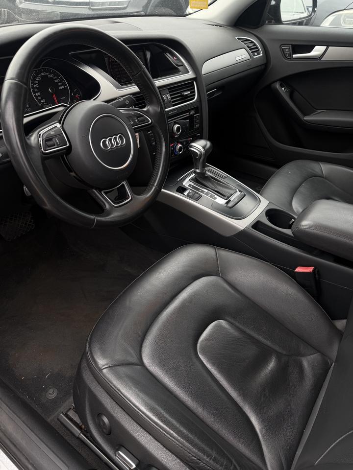 2013 Audi A4  Photo