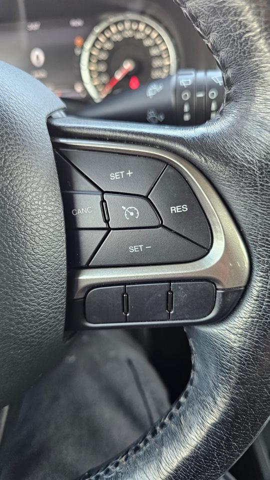 2018 Jeep Renegade Limited Photo