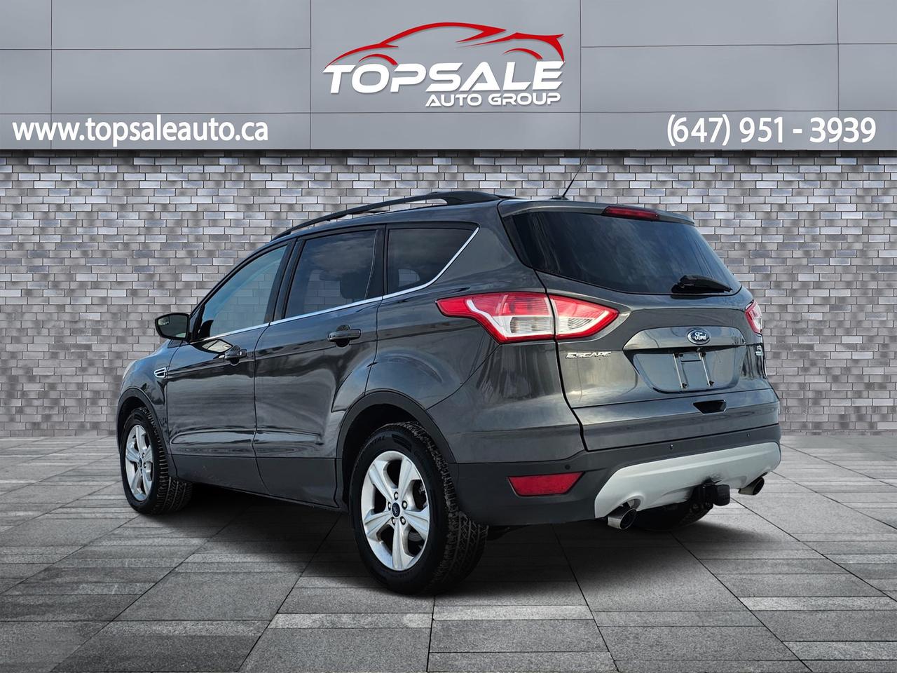 2015 Ford Escape SE Photo