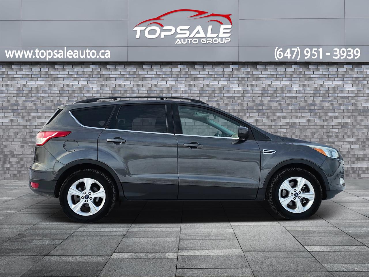2015 Ford Escape SE Photo