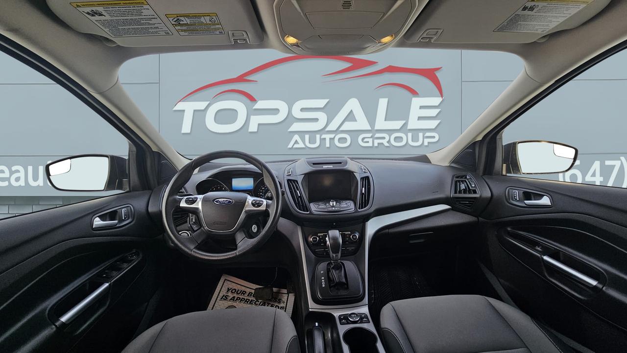 2015 Ford Escape SE Photo