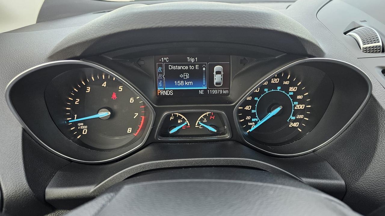 2015 Ford Escape SE Photo