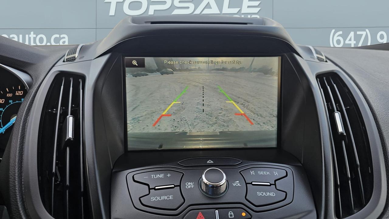 2015 Ford Escape SE Photo