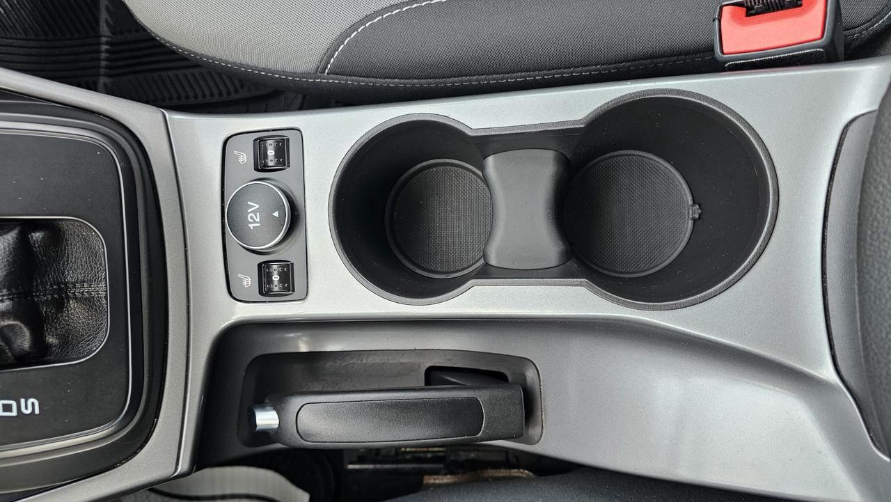 2015 Ford Escape SE Photo