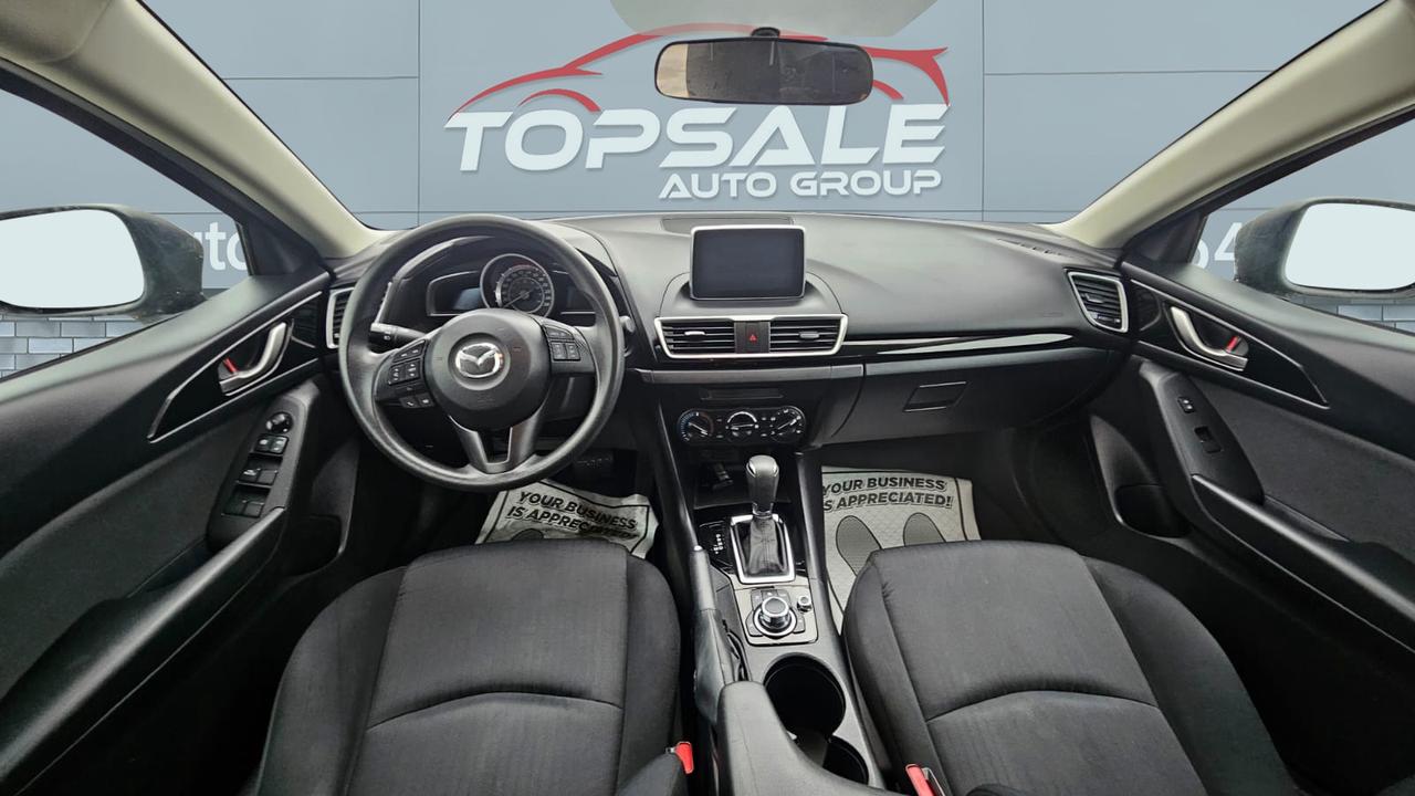 2016 Mazda MAZDA3 GX Photo