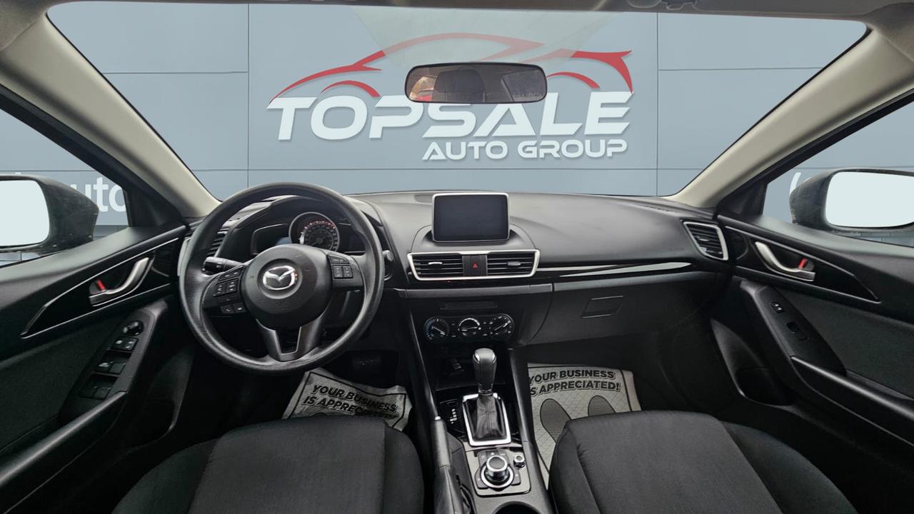 2016 Mazda MAZDA3 GX Photo