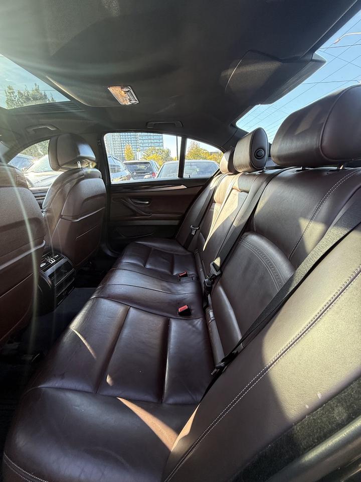 2016 BMW 5-Series 535i xDrive Photo