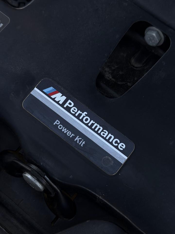 2016 BMW 5-Series 535i xDrive Photo