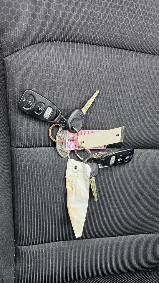 2018 Hyundai Elantra LE Photo