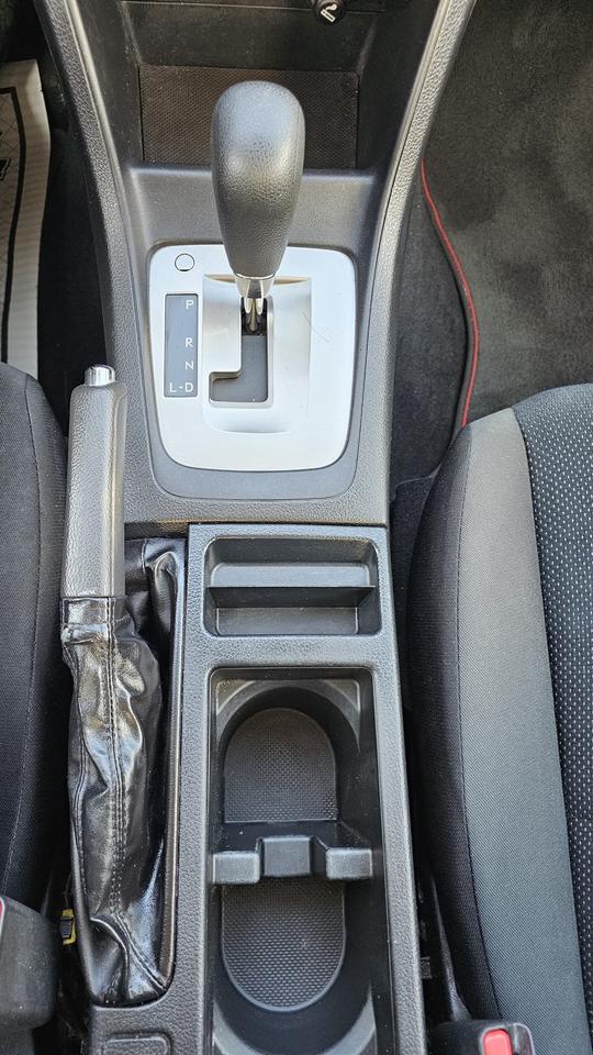 2014 Subaru Impreza 2.0i Photo