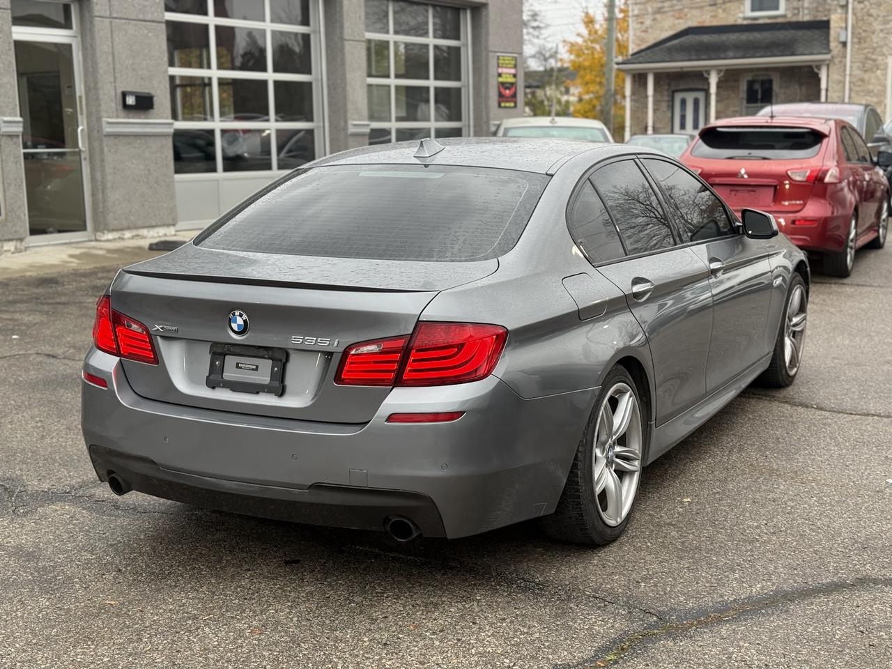2013 BMW 5-Series 535i xDrive Photo