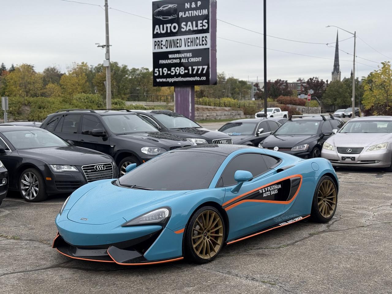 2017 McLaren 570 GT Photo2