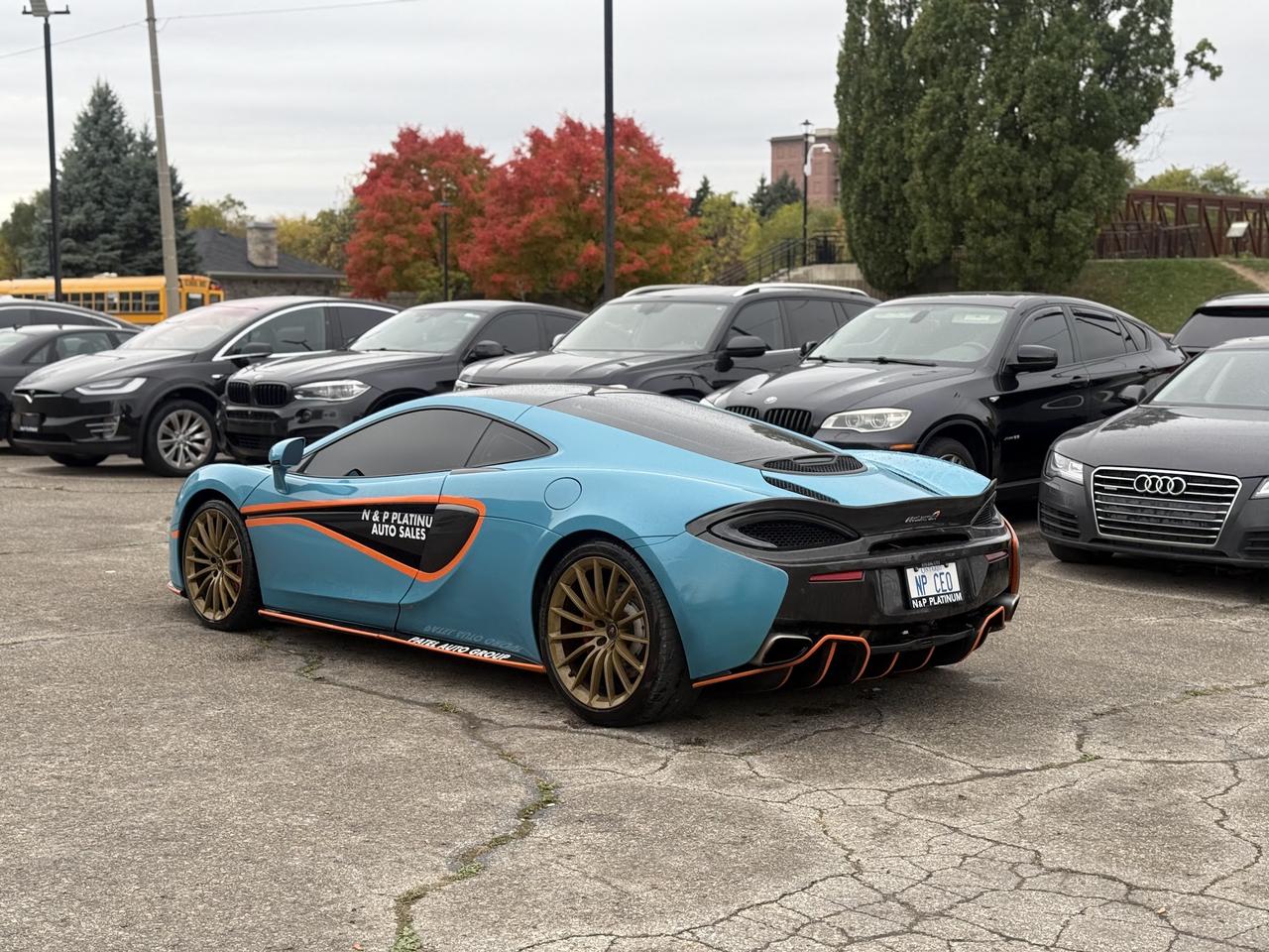 2017 McLaren 570 GT Photo
