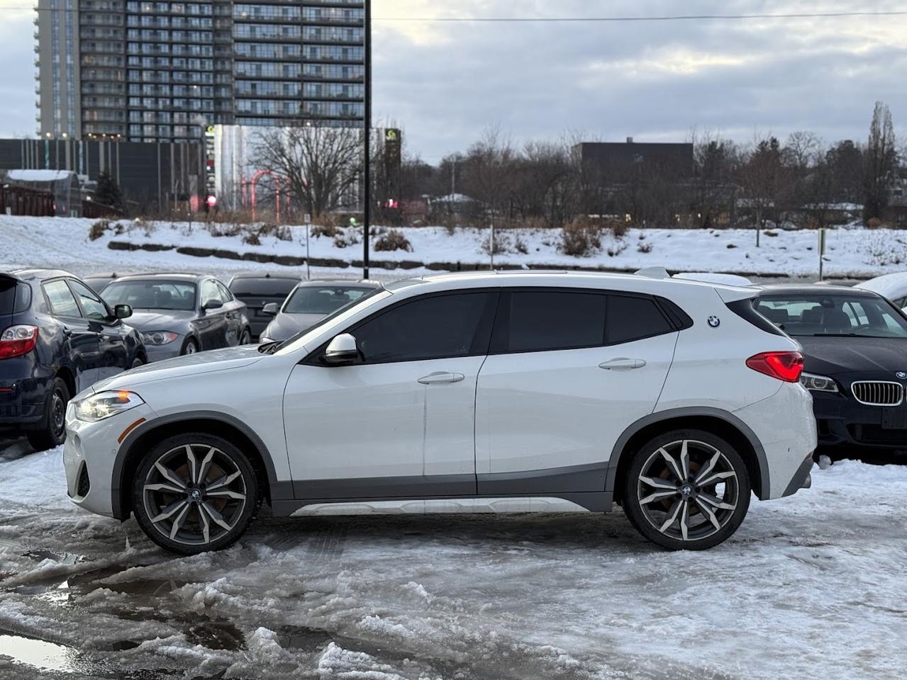 2018 BMW X2 xDrive28i Photo2