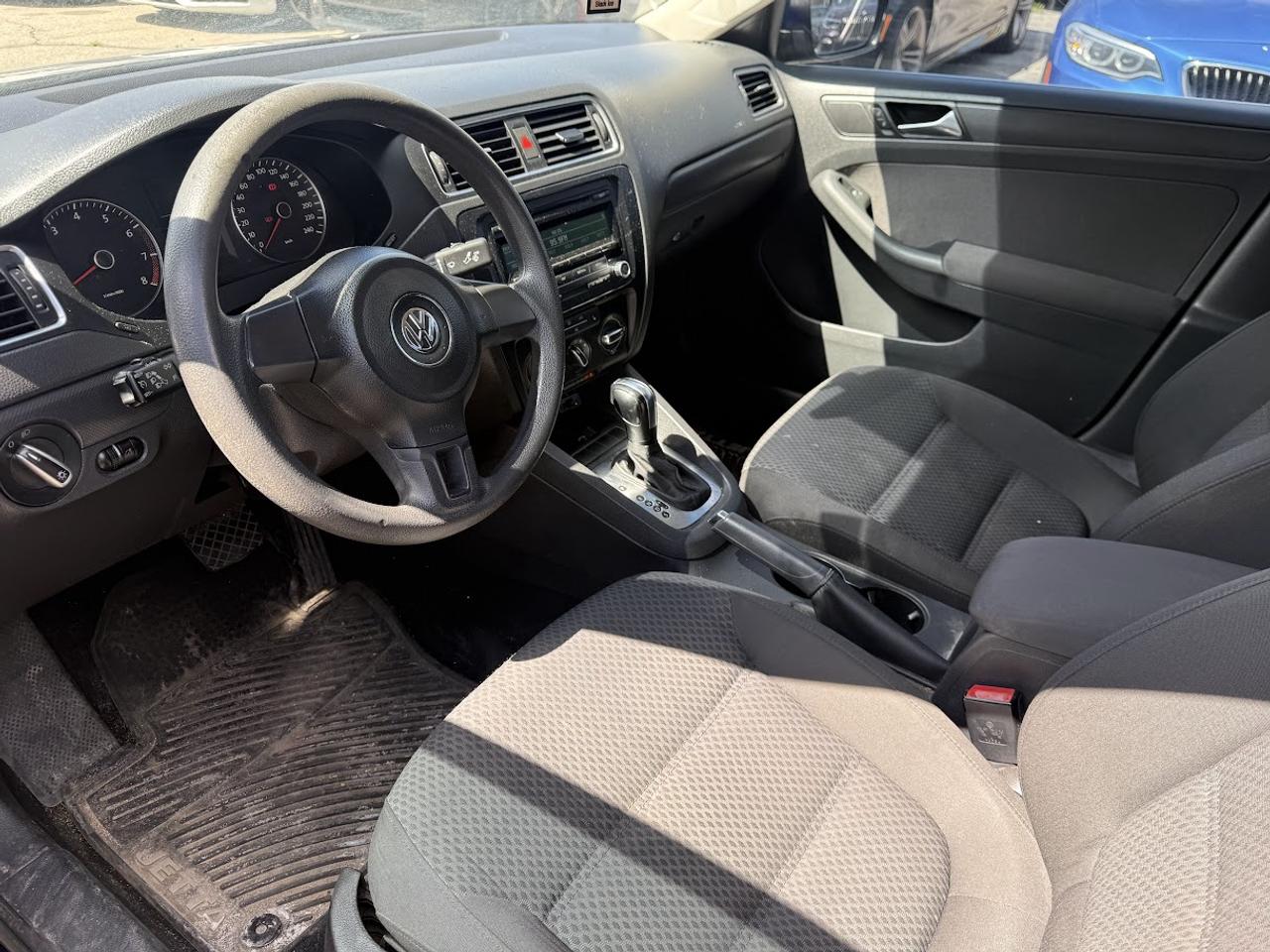 2012 Volkswagen Jetta SE Photo