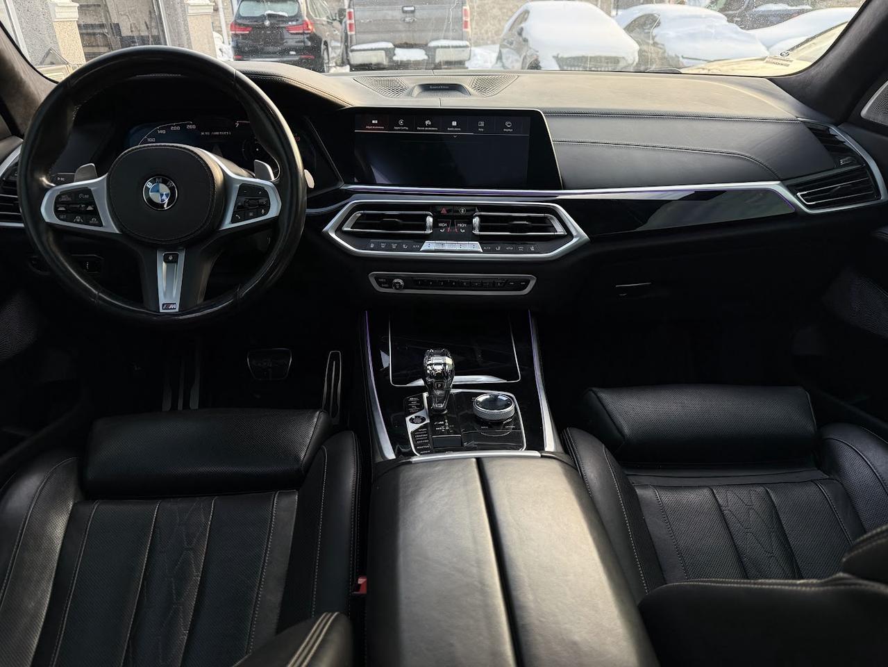 2020 BMW X5 M50i Photo