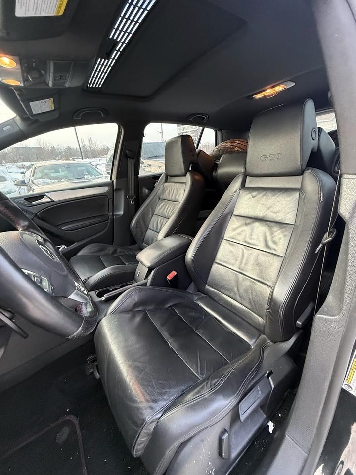 2012 Volkswagen GTI  Photo