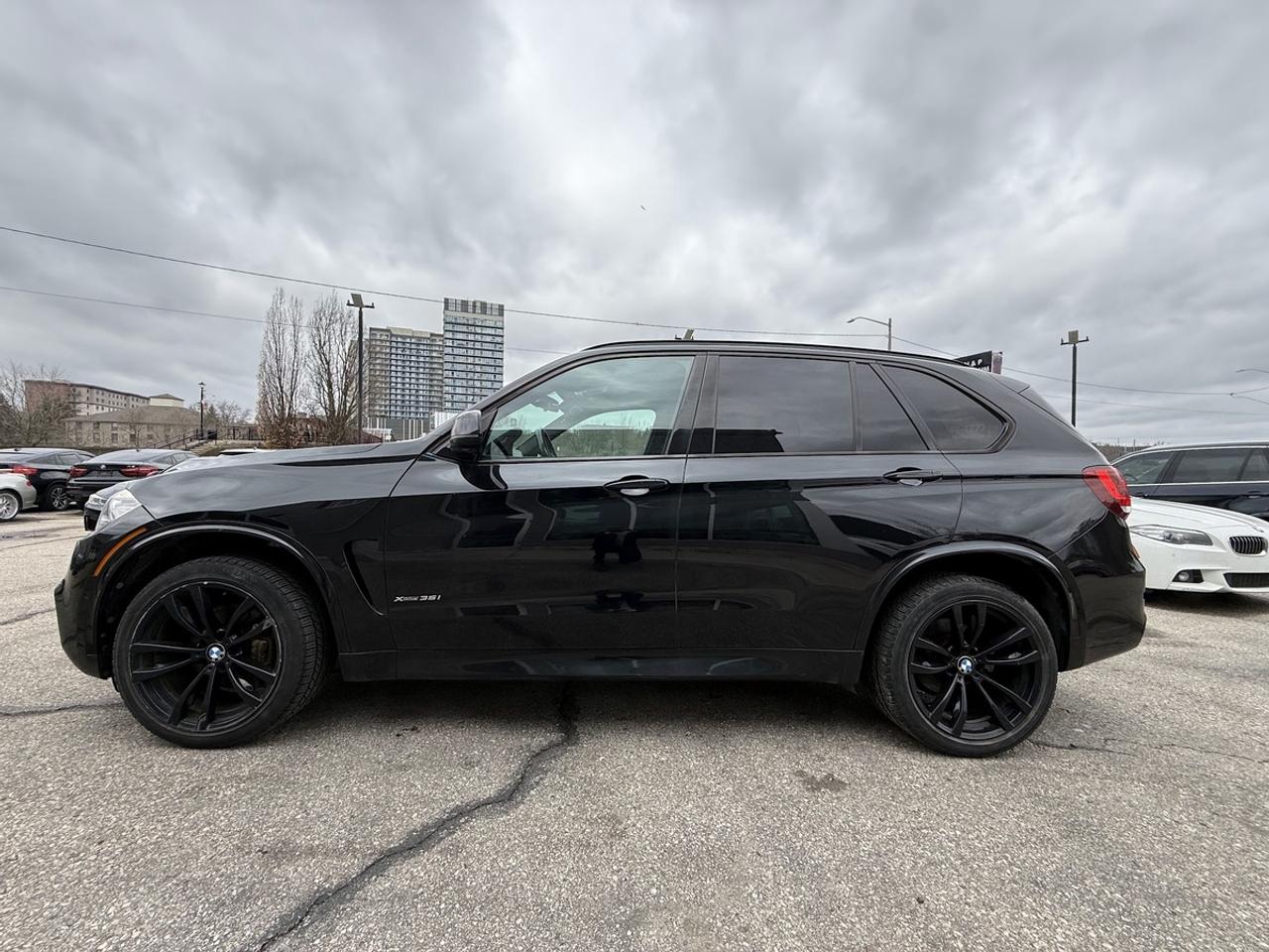 2017 BMW X5 xDrive35i Photo3